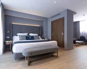 Hotel Lima - Adults Recommended - Marbella - Bedroom