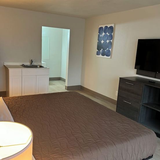 Other view of Stayable Jax West