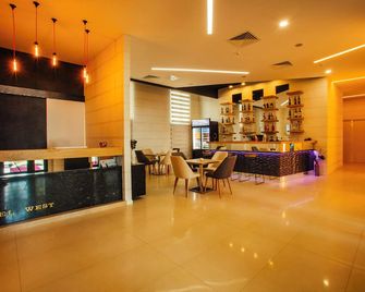 West Hotel Ataman - Batum