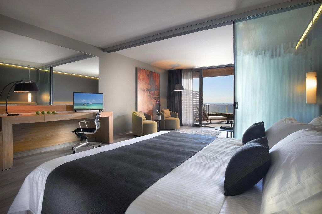 بلو دولفين هوتل