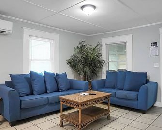 Seabirds Motel At Kure Beach - Kure Beach - Sala de estar