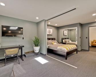 Spacious cottage near Stanford with AC - Palo Alto - Bedroom