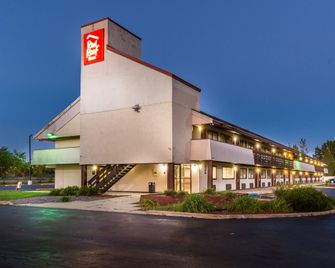 Red Roof Inn Saginaw - Frankenmuth - Saginaw - Building