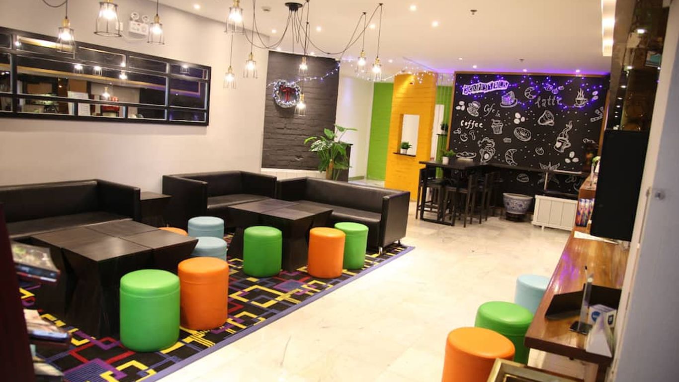 Shanghai Fish Inn Bund