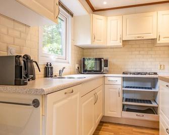 Home 6P Bath-Garden house-4G Pool-Kids-Dog - Hoenderloo - Küche