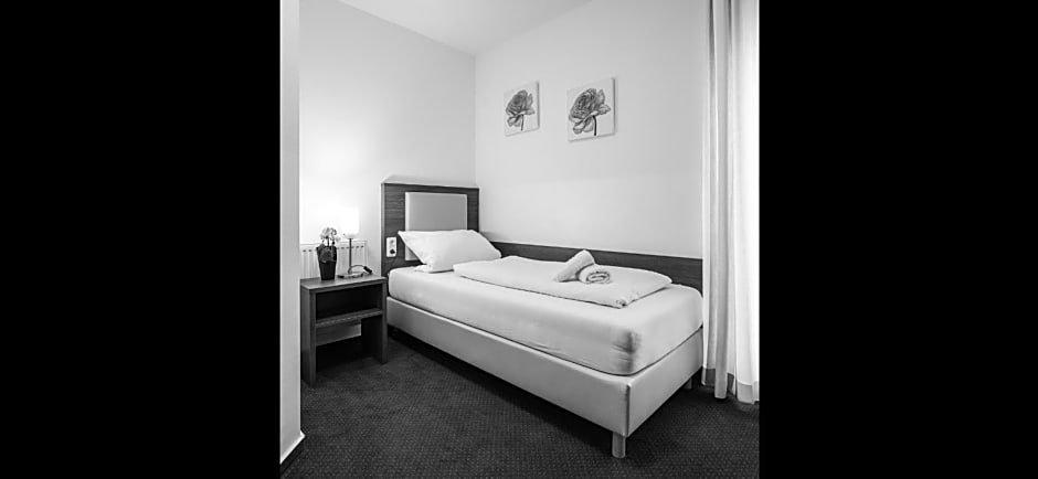 Günstige Hotels in Erftstadt. Unterkünfte ab 85 €/Nacht - KAYAK