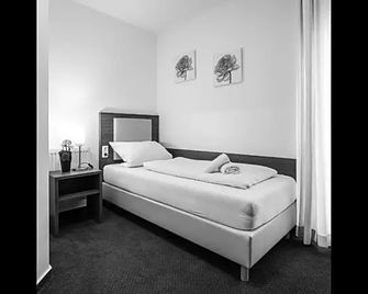 Hotel Restaurant Jaegerhof - Kerpen