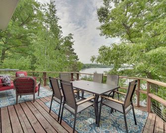 Lakefront Osceola Vacation Rental - Dogs Welcome! - Osceola - Balcony