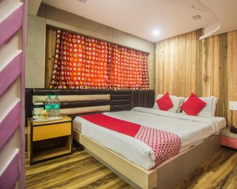 OYO 3303 Hotel Broadway Annexe - Darjeeling - Phòng ngủ