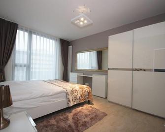 Apartamenty Triston Park - 華沙 - 臥室