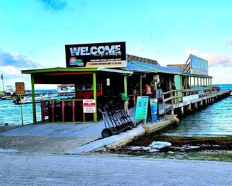 Voyager Sun & Reef Hotel - San Pedro Town