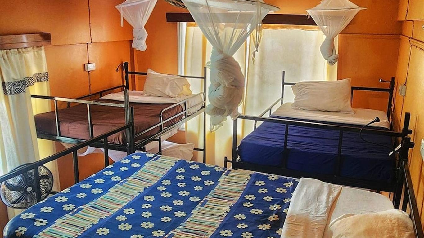 We Travel Hostel