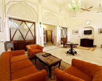 Hotel Narain Niwas Palace - Jaipur - Sala de estar
