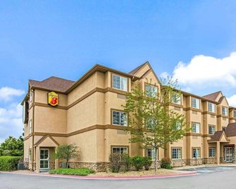 Super 8 by Wyndham Parker/SE Denver Area - Parker - Edificio