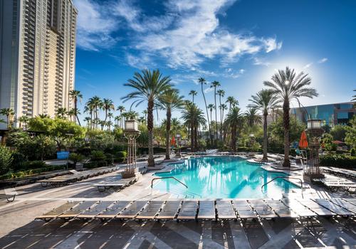 MGM Grand Hotel and Casino from $48. Las Vegas Hotel Deals & Reviews - KAYAK
