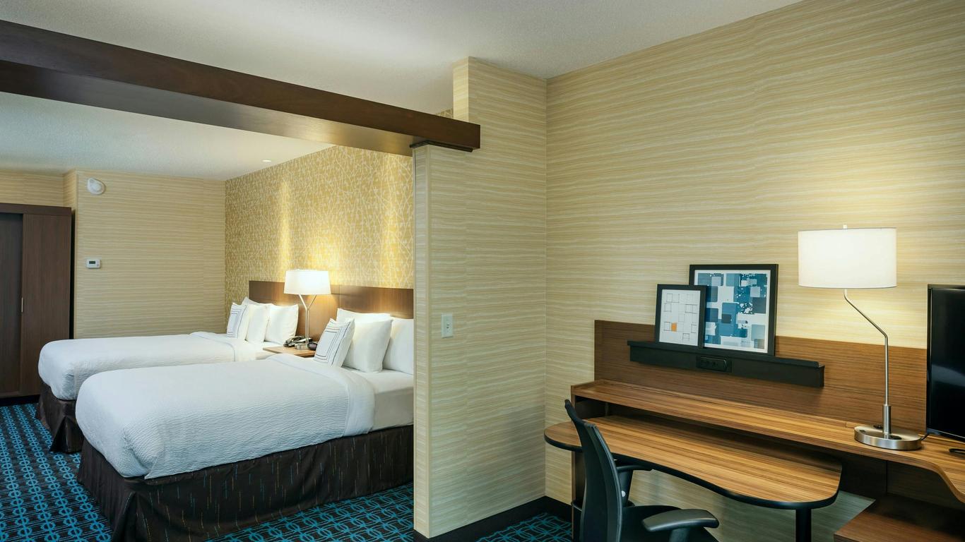 Fairfield Inn & Suites by Marriott Tacoma DuPont