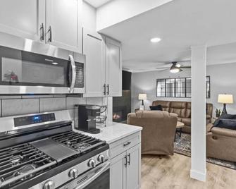 3br 1.5ba Apt In So. Burlington - South Burlington