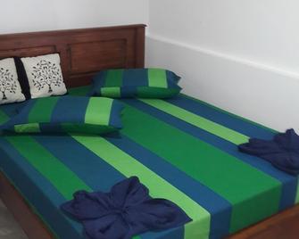 Hotel Blue Moon - Dambulla - Habitación