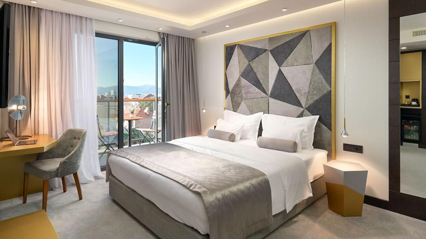 Time Boutique Hotel