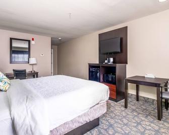 Casco Bay Inn - Freeport - Bedroom
