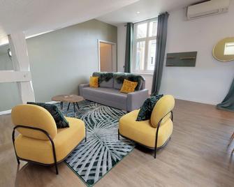 L'entêté Clim Hypercentre 5-7 Personnes - Colmar - Living room