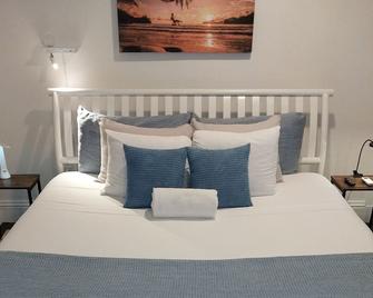 Private Guest House 2 bedrooms & 2 baths near Grace Bay Beach & Long Bay Beach. - Providenciales - Bedroom