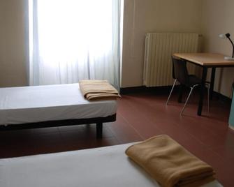Il Chiostro Hostel And Hotel - Alessandria - Bedroom
