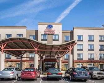 Comfort Suites - New Bern - Building