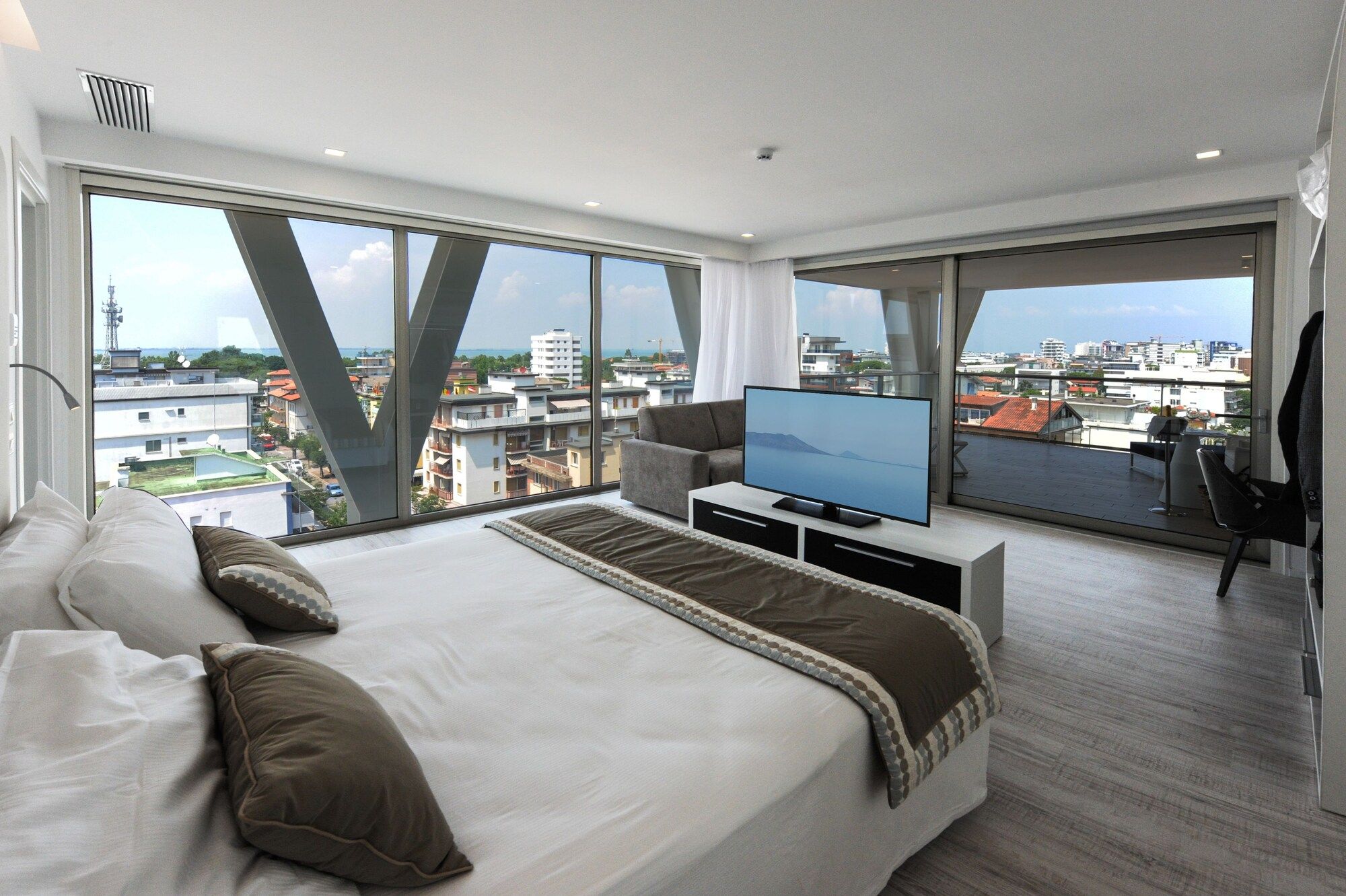 بيليني ريليه