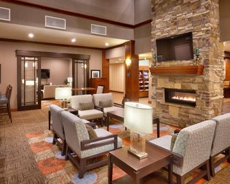 King Suite | Heated Pool & Hot Tub. Free Breakfast Buffet. Near Jordan Landing! - Midvale - Salon