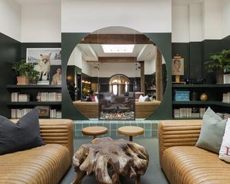 Palihotel Seattle - Seattle - Salónek
