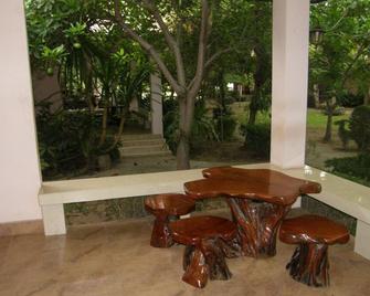 Ton Taan Resort Muang - Phetchaburi - Innenhof