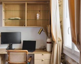 Le Jardin Secret - 2 chambres & Parking Offert - Nantes - Room amenity