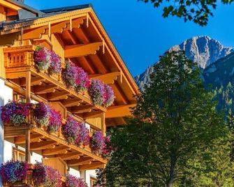 Hotel Lindenhof - Ramsau am Dachstein - Gebäude