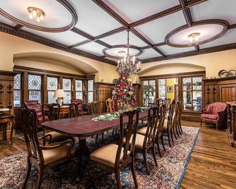 Frederick Stearns House historic inn - Detroit - Dining room