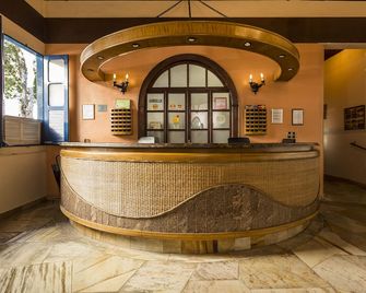 Voa Hotel Caxambu - Caxambu - Рецепція