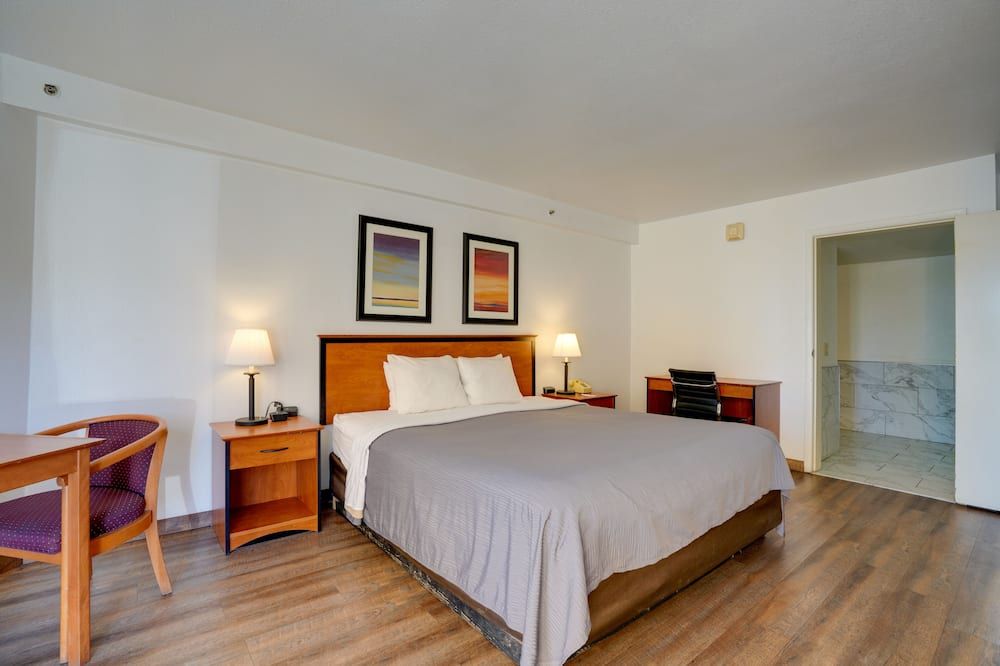 Bedroom view of Lake Mead Inn