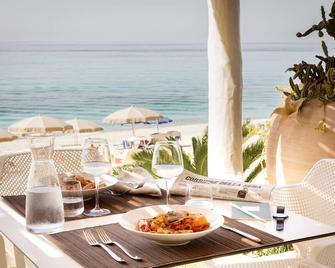 Armacera Resort - Zambrone