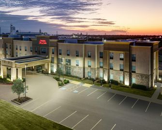 Hampton Inn & Suites Lake Jackson-Clute - Clute - Gebouw