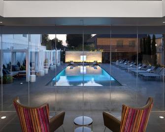 The Lumen - Dallas - Pool