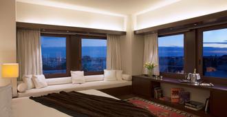 Lazart Hotel, Trademark Collection by Wyndham - Thessaloniki - Makuuhuone