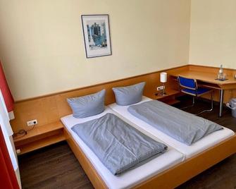 Münchner Hofbräu Coburg - Coburg - Slaapkamer
