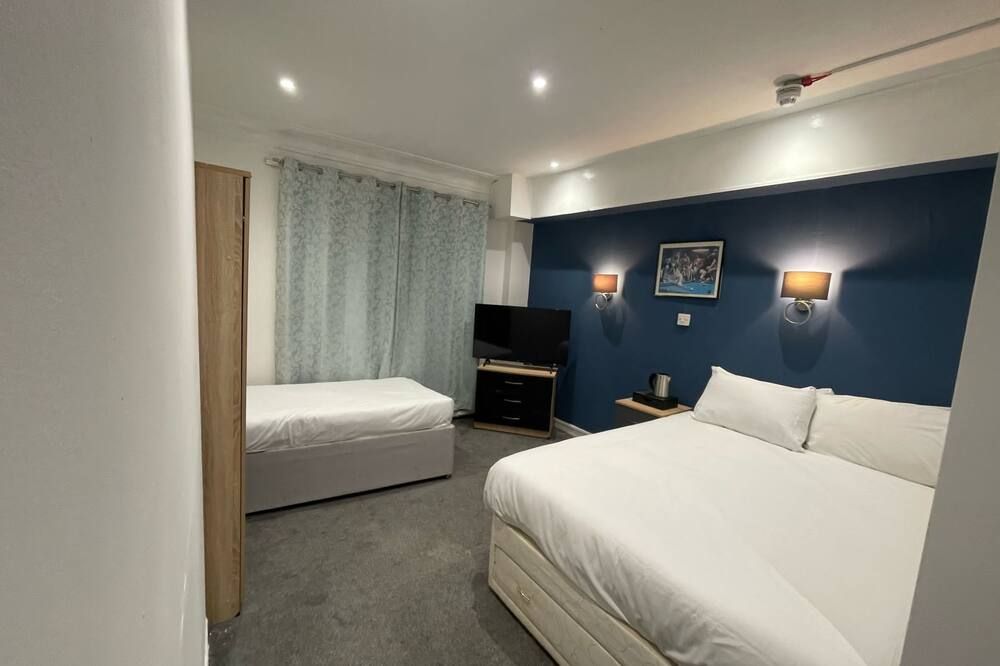 ذا سنيد آرمز هوتل