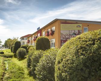 Hotel Amerika - Bad Schussenried - Edificio