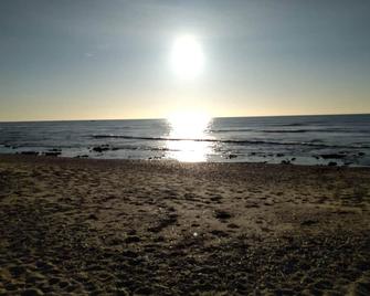 Studio 4 people le Cap d'Agde near beach, port and shops. - Agde - Beach