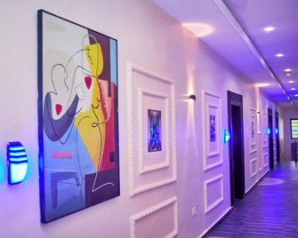 Ozigrand Hotel - Benin City - Hallway