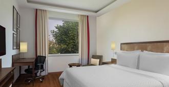 Four Points by Sheraton New Delhi, Airport Highway - New Delhi - Bedroom
