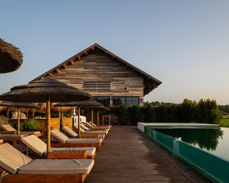 Quinta Da Comporta - Wellness Boutique Resort - קומפורטה - פטיו