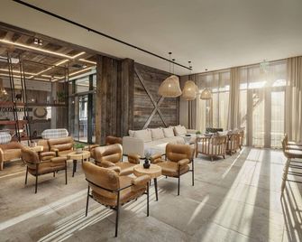 Wulfenia Hotel & Spa - Kolasin - Lounge