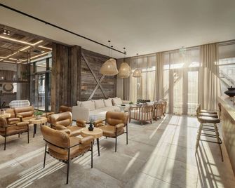 Wulfenia Hotel & Spa - קולאסין - טרקלין